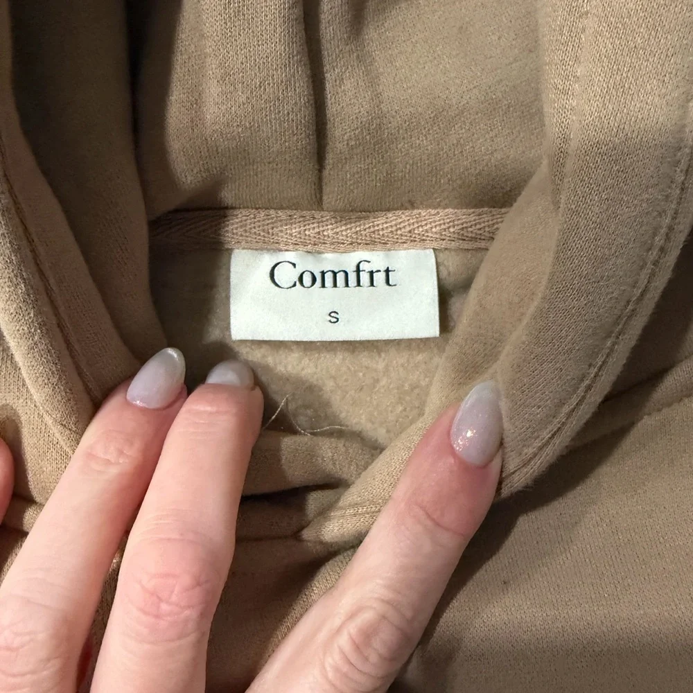 COMFRT Women's Beige Hoodie Sweatshirt - Picture 3 of 3